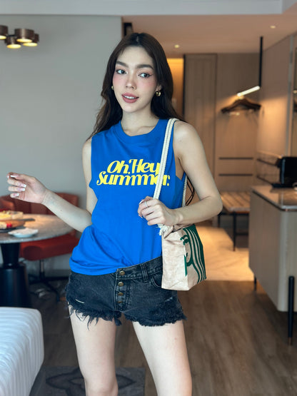 Oh Summer Sleeveless Tee With Low Waist Denim Hot Pants