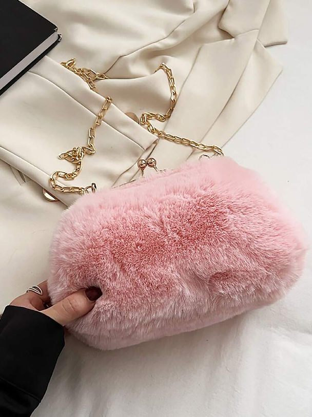 Fluffy clutch discount