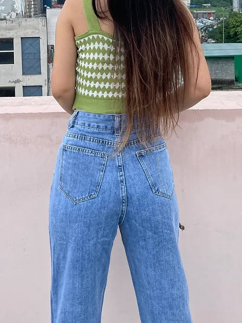 How to Wear High-Waisted Jeans - How Fashion Editors Style High-Waisted  Denim